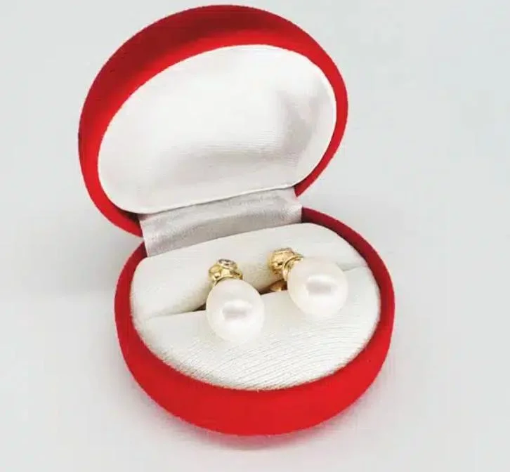 Orecchini Eleganti in Acciaio Inox con Perla e Brillante Sintetico